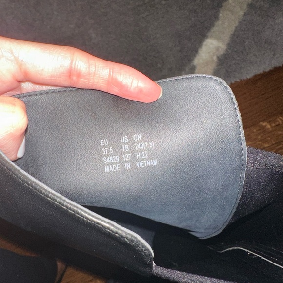 Stuart Weitzman over the knee boots - Picture 6 of 6